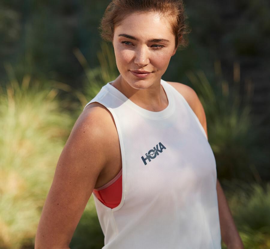 Hoka One One Womens Tops - Performance Utility Tank - White - TUZE34081